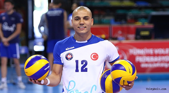 Halkbank’a ikinci milli libero