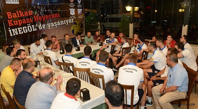 İnegöl Bld., moral yemeğinde buluştu