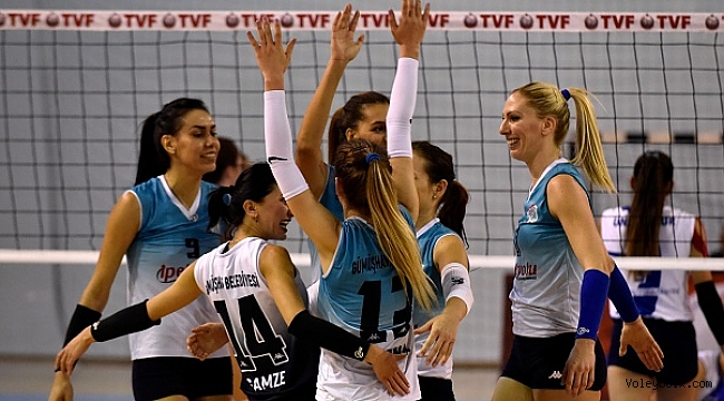 Gümüş kızlarda 3 puan sevinci