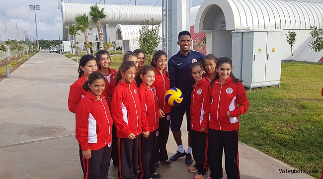 Voleybolculardan Antalyaspor'u ziyaret