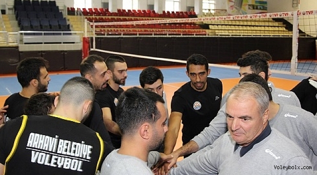 Arhavi seriyi bozmak istemiyor