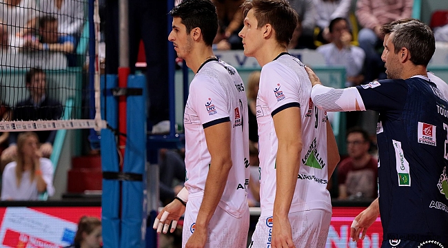 Fransa'da Tours'dan 3-0'lık galibiyet