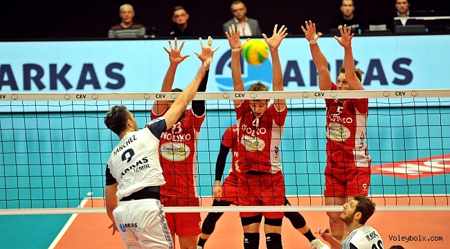 Arkas son sette yıkıldı: 3-2