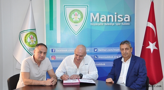 Aykut Lale ile Manisa B.Şehir Bld. yollarını ayırdı