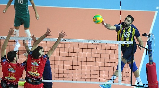 Fenerbahçe, Perugia karşısında set alamadı