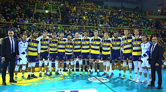 Modena, Verona ve Piacenza 3-0 kazandı...