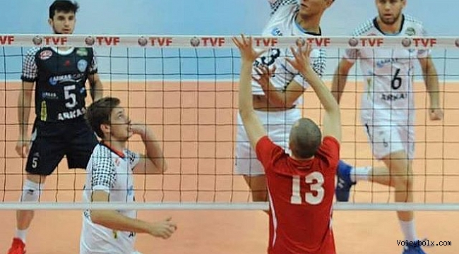 Deniz Uçtu Saint Joseph'te
