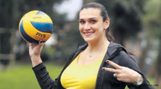 Esra Gümüş Kırıcı: Kariyeri değil anneliği seçtim