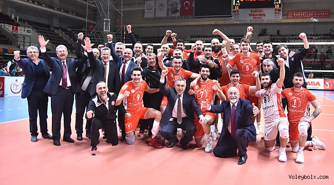Ziraat Bankası CEV Kupası'nda finale yükseldi!