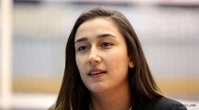 Eczacıbaşı Hande Baladın’la sözleşme yeniledi