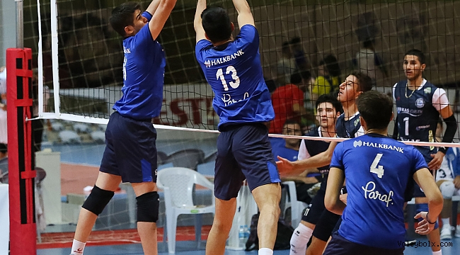 Halkbanklı Yıldız Erkekler Çeyrek finalde