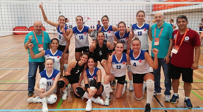 İst. Aydın Ünv.'nin Sultanları Çeyrek Final'de!..