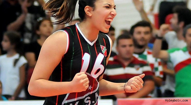 Karşıyaka filesinde Yasemin şoku