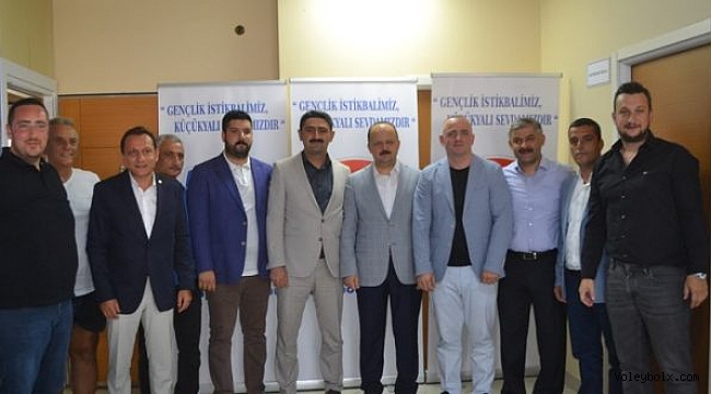 Küçükyalı, voleybola Yelken açtı