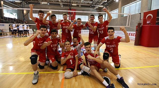 U17'ler Balkan Şampiyonası’na Galibiyetle Başladı