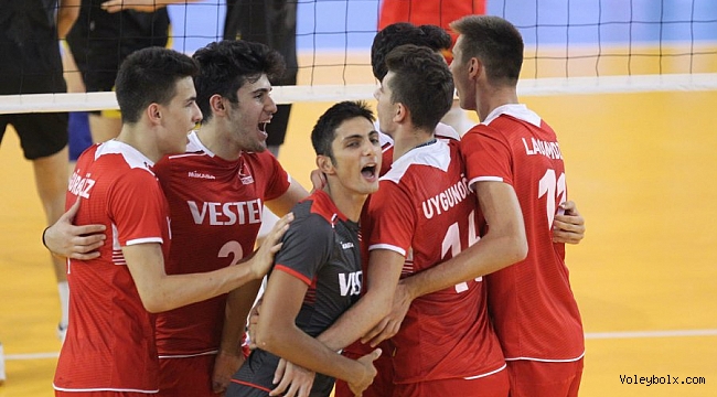 U18'ler, Balkan Şampiyonası'nda Yarı Finalde!