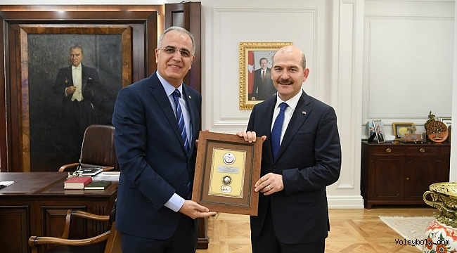 Üstündağ, İçişleri Bakanımız Sayın Süleyman Soylu’yu Ziyaret Etti