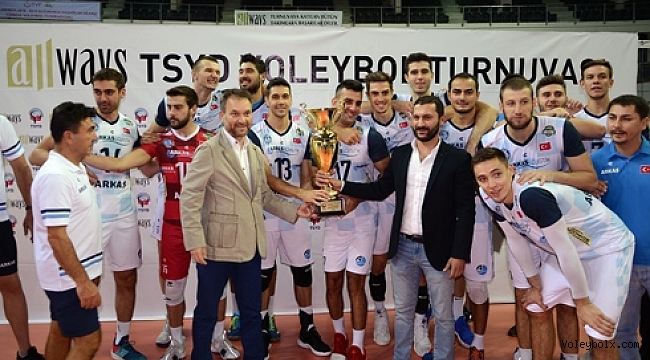 4. Allways TSYD İzmir Voleybol Turnuvası'nda şampiyon Arkas