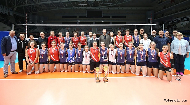 Ankara Voleybol Hakemleri ve Gözlemcileri Derneği Voleybol Turnuvası Sona Erdi