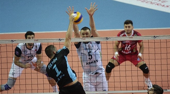 Arkasspor, İkbal Afyon Belediye Yüntaş’ı 3-1 mağlup etti