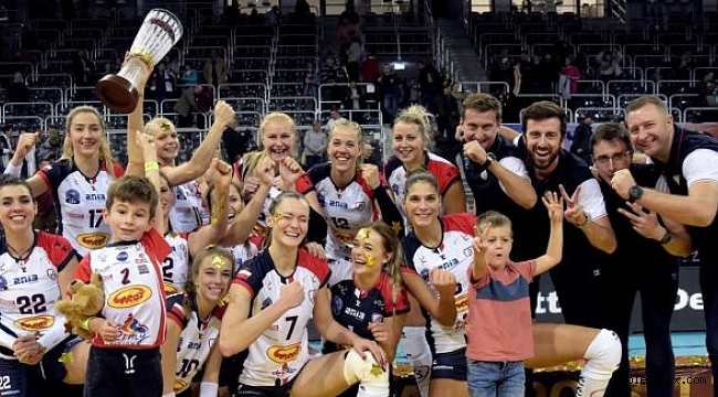Chemik'i 3-2 yenen Lodz, Polonya'da Süper Kupa'nın sahibi