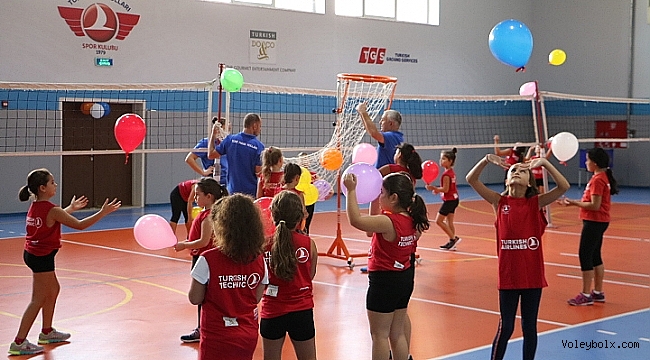 Türk Hava Yolları Spor Okulu Açıldı