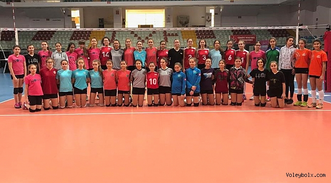 Altyapı Bayan Milli Takımları Sporcu Taramaları Devam Ediyor