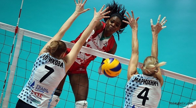Dinamo Kazan'a bir darbe de Kaliningrad'dan geldi