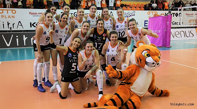 Lider Eczacıbaşı Vitra yoluna devam etti