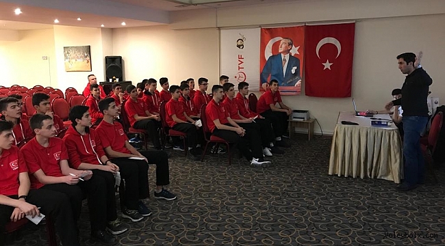 U17 Erkek Milli Takımı Gelişim Kampı Çalışmaları Devam Ediyor