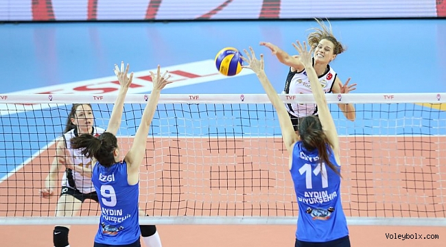 VakıfBank’ın 15. galibiyeti Aydın’dan