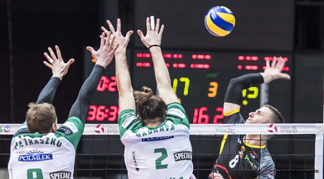 Polonya'da Olsztyn, PGE Skra Belchatow'a puan vermedi