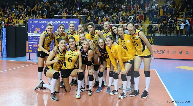 VakıfBank, CEV Şampiyonlar Ligi’nde Plovdiv’i 3-0 Mağlup Etti
