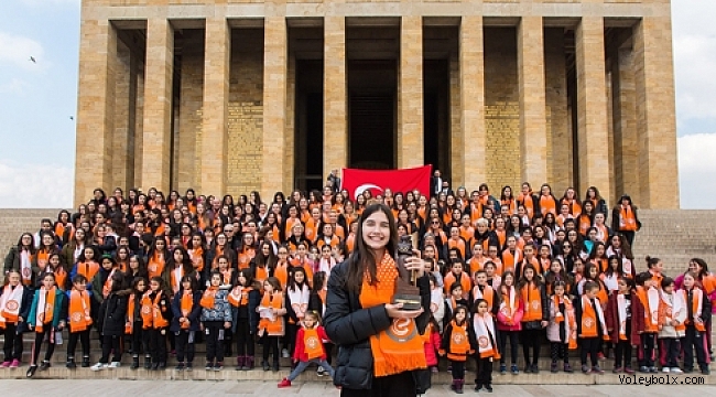 Atatürk’ün kızları, ''Kadınlar ve Spor Dünya Ödülü'' ile Ata’sına koştu