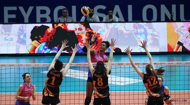 AXA Sigorta Kupa Voley Bayanlar 1. Etap Erteleme Karşılaşması Oynandı
