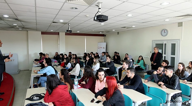Hacettepe Üniversitesi’nde “Voleybol Hakemliği” Dersi Verilmeye Başlandı