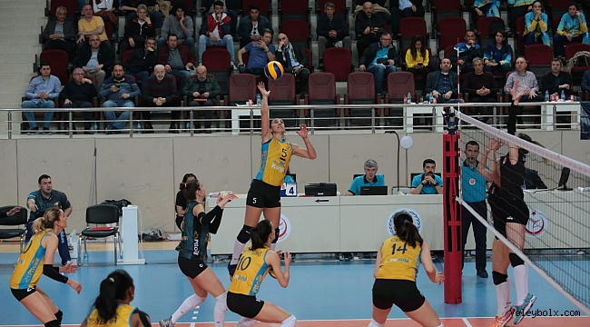 1. Lig Bayanlar Yarı Final Etabı Karşılaşmaları Başladı