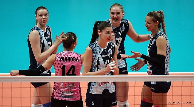 Dinamo Moskova, Kazan ve Kaliningrad, Rusya'da yarı finalde