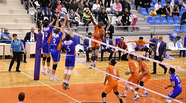 Efeler Ligi Play-Off 5/8.’lik Etabı Karşılaşmaları Başladı