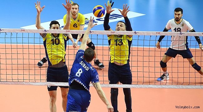 Efeler Ligi Play-off Yarı Final Etabı Karşılaşmaları Başladı