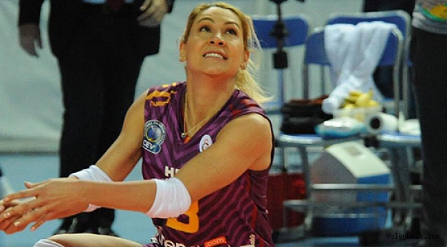 Gizem Karadayı, Galatasaray'da kaldı