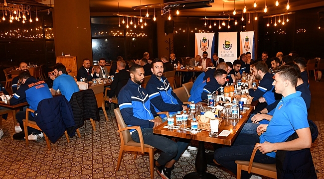İnegöl Belediyespor Sezon Kapanış Yemeğinde Buluştu