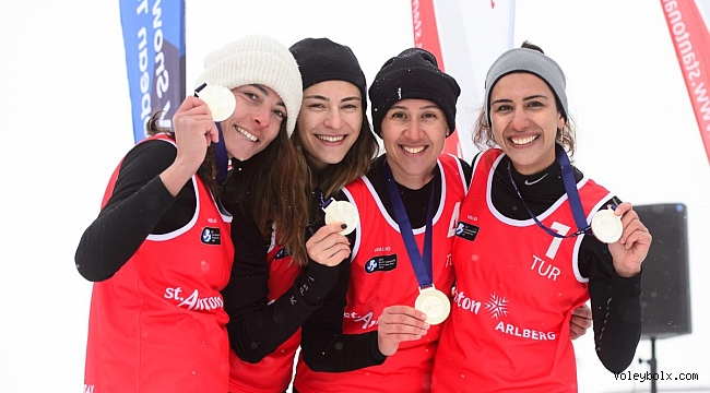 Millerimizden Kar Voleybolu’nda Gümüş Madalya