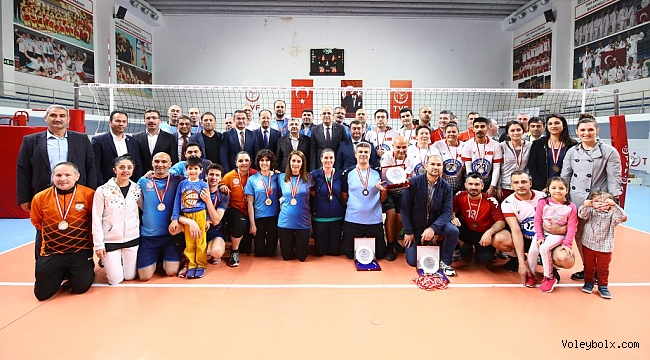Öğretmenler Arası Voleybol Turnuvası Sona Erdi
