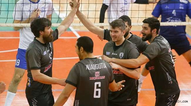 Yunanistan'da ilk finalist PAOK