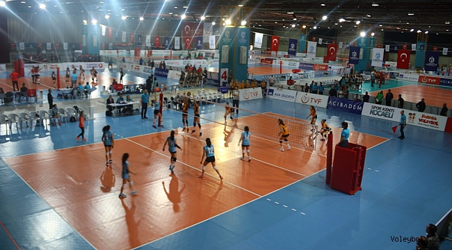 Festival Voleybol Altyapılar Türkiye Şampiyonası Başladı