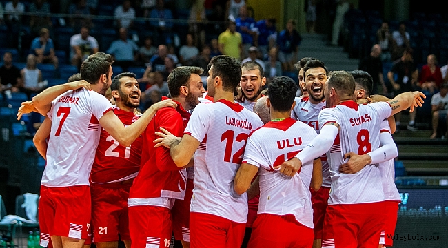 Efeler Namağlup Avrupa Altın Ligi’nde Finalde