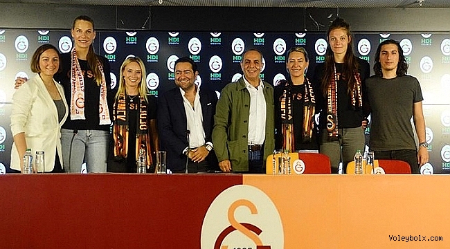 Galatasaray’da imza töreni
