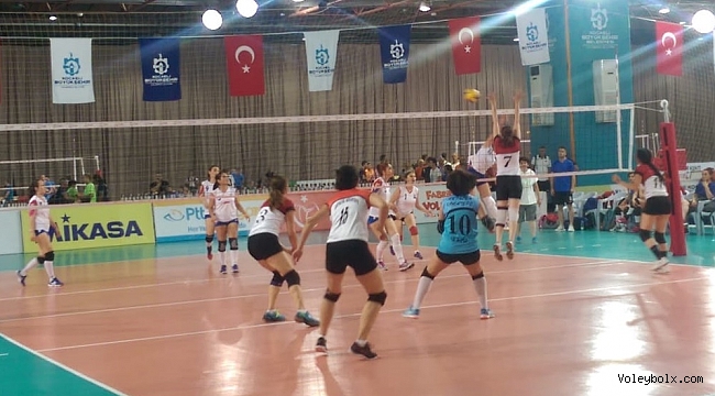 Tolga Demirer Veteranlar Şampiyonası’nda Finalistler Belli Oldu
