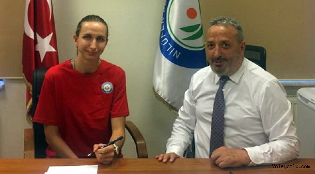 Katerina Zhidkova Nilüfer'de